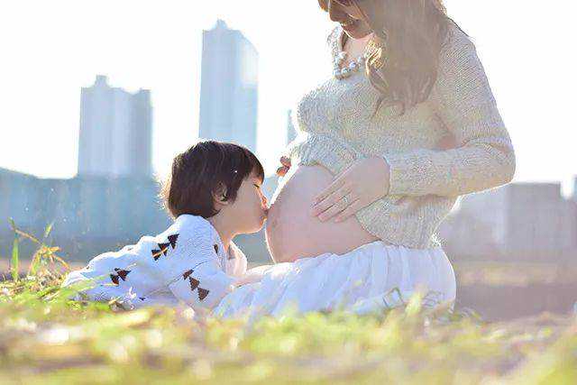 多囊卵巢综合症备孕指南：试管婴儿助孕策略解析